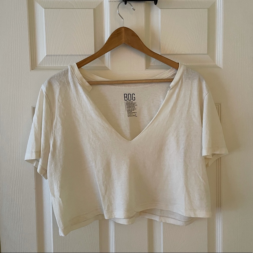 BDG White Crop